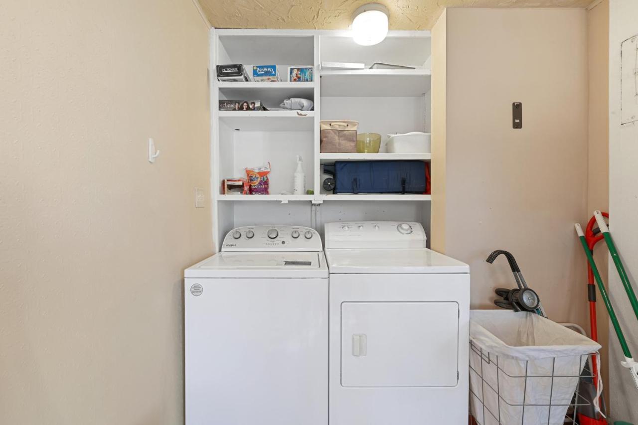 Garden City House With Hot Tub Κολοράντο Σπρινγκς Εξωτερικό φωτογραφία