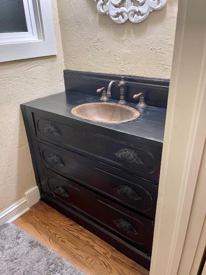 Garden City House With Hot Tub Κολοράντο Σπρινγκς Εξωτερικό φωτογραφία